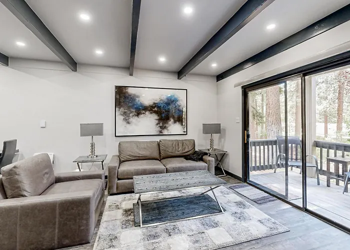 Modern Mountain Retreat