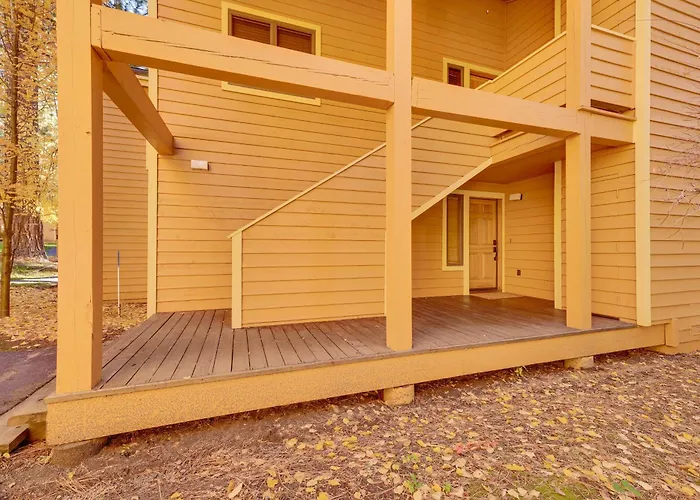 Lake Tahoe Corner Condo W/ Hot Tub, Beaches Nearby
